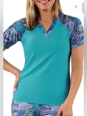 UV Skinz Women's 2XL Short Sleeve V-Neck Tropical Sun UPF 50+ Swimwear Top